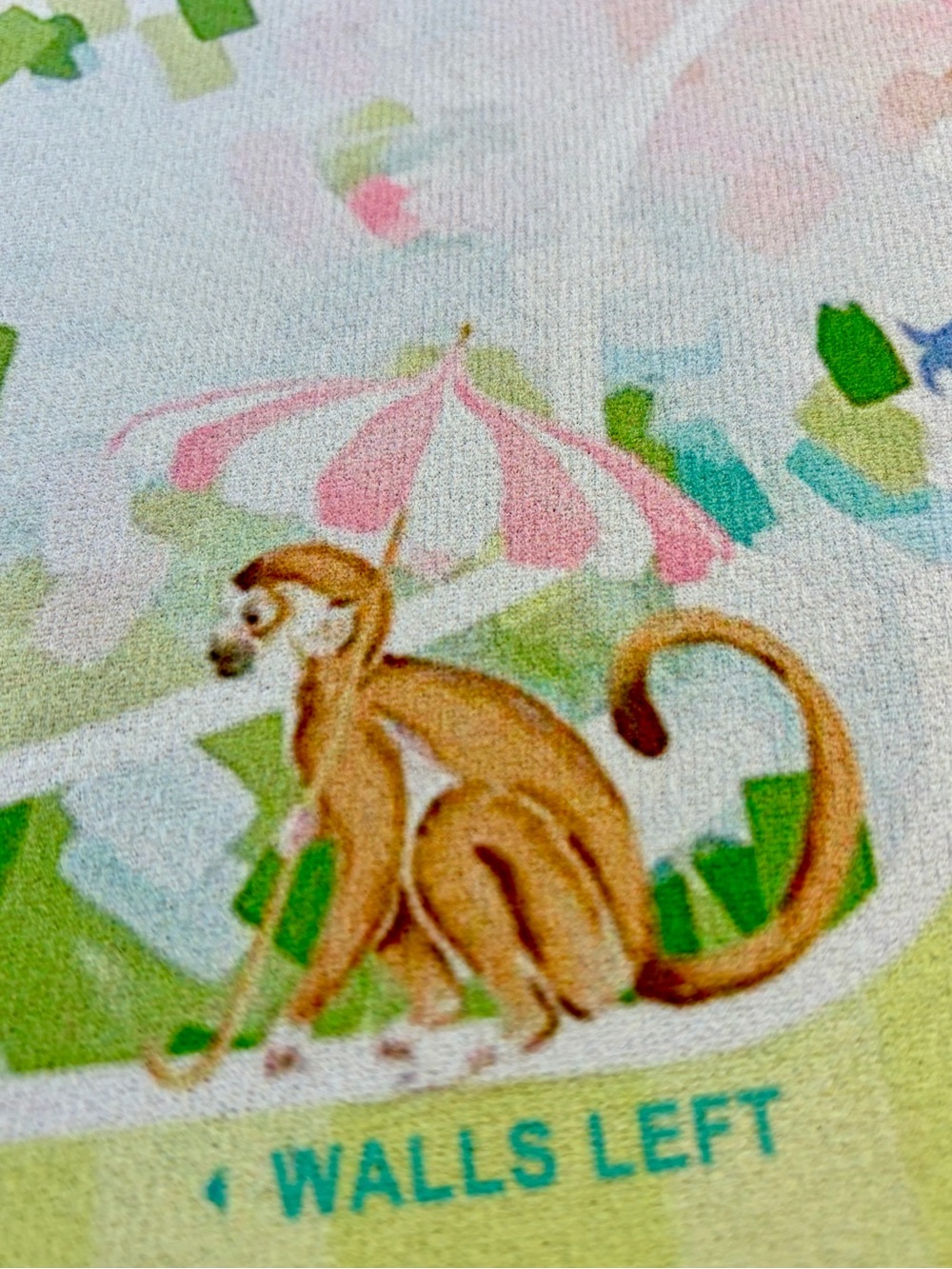 Umbrellas ☔️ and Monkeys 🐒 Mahjong Mat 🀄️ - Picture 2 of 4